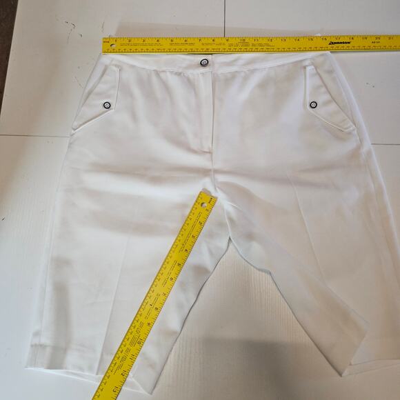 EP Pro White Golf Bermuda Short Women's Size 10 Preppy Minimalist 3502 - Picture 5 of 8